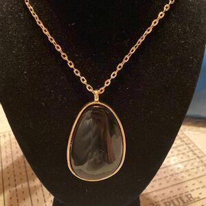 NWT Jet Stone Pendant Gold Tone Chain INC